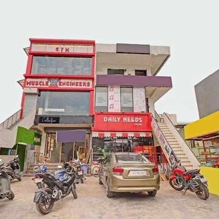 Hotel O Bottom Inn Dehradun Buitenkant foto